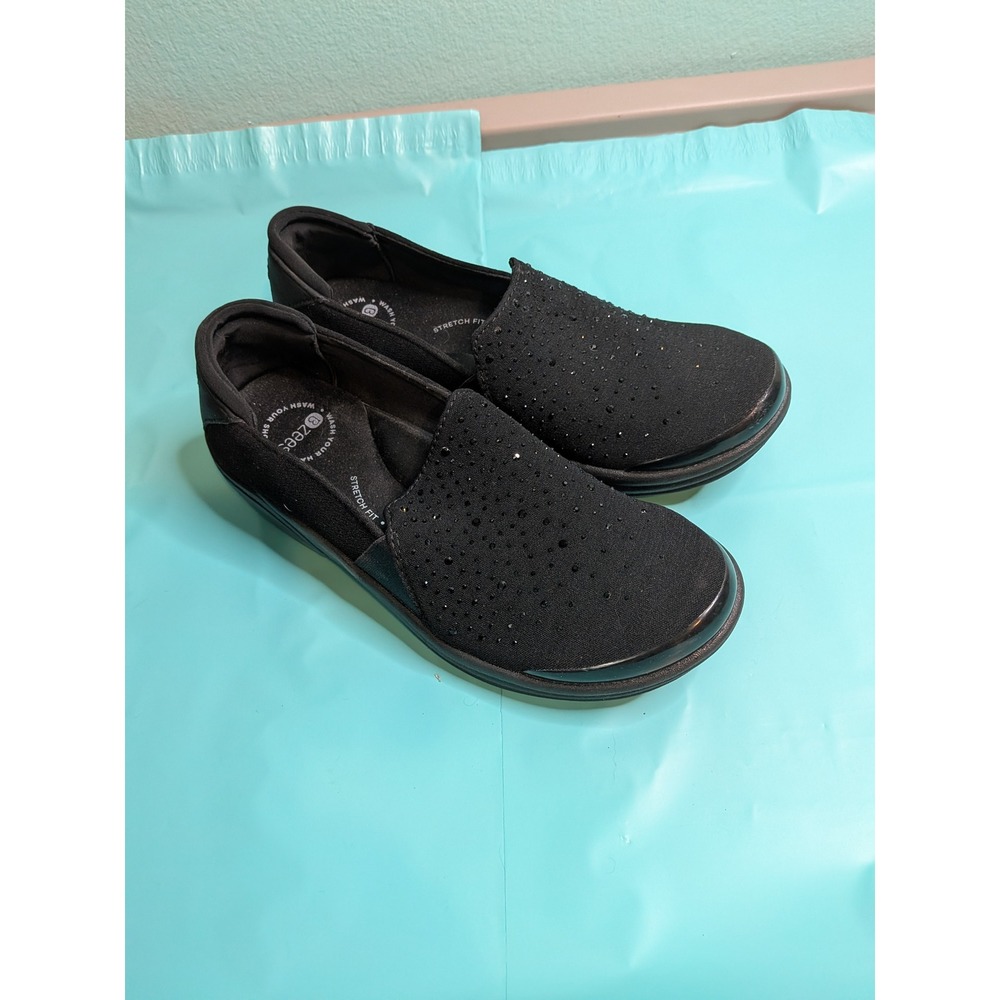 Bzees Womens Black Rhinestone Embellished Stretch Fit Slip On Loafers Size 7.5M